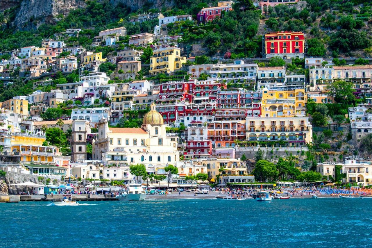 Nonna Vittoria Apartment Салерно Екстериор снимка